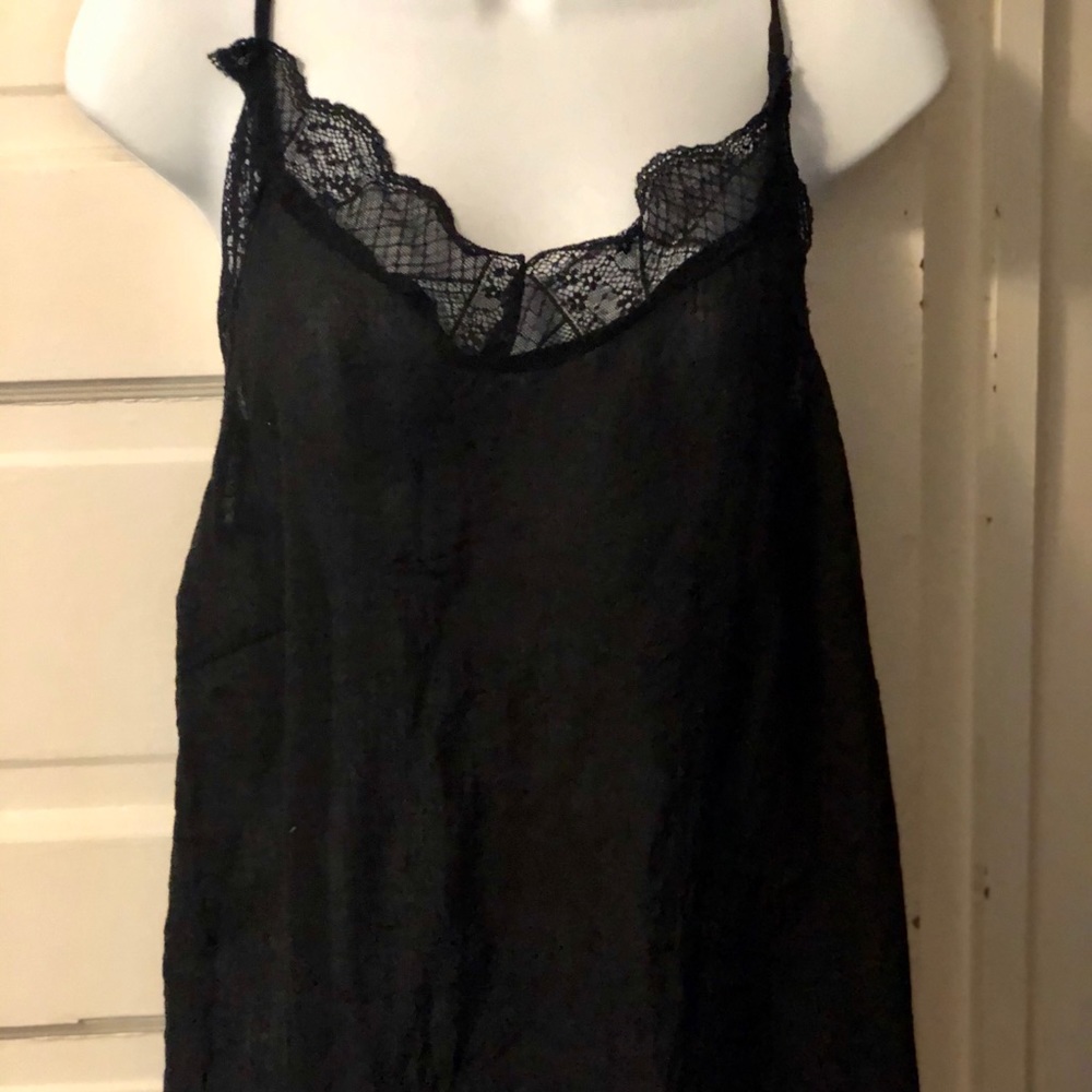 Boutique! Size large cami tried on once!